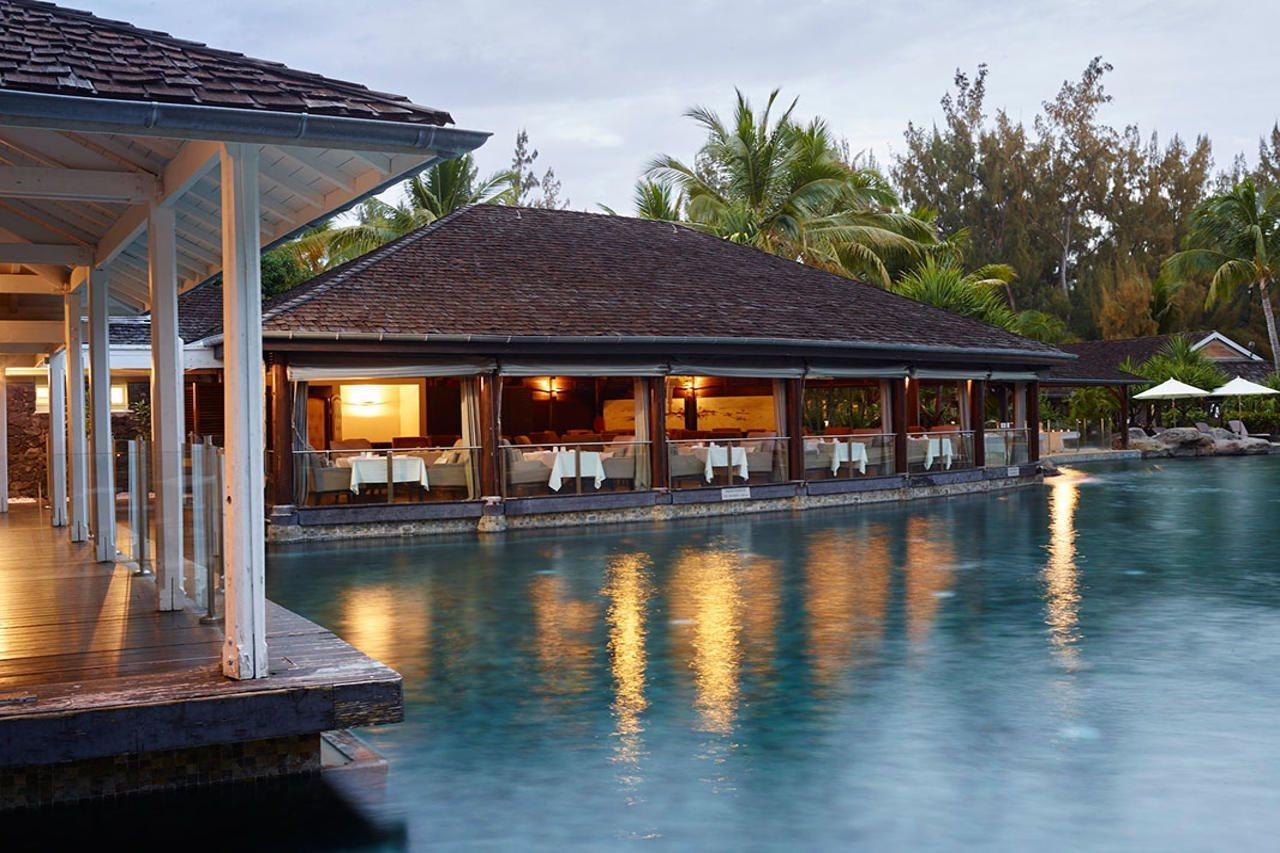Lux* Saint Gilles Resort Exterior photo The Beach Club